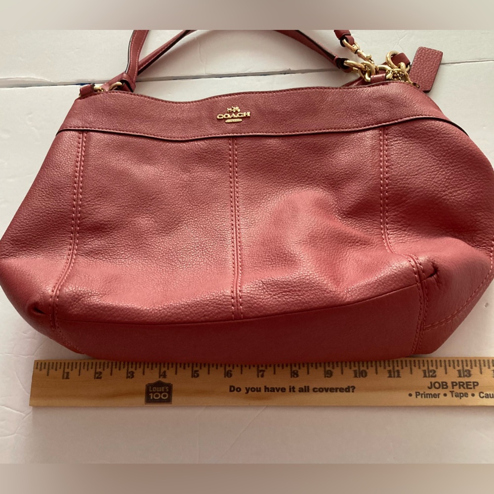 Coach Red Leather Shoulder/Crossbody Bag with Gold Accents magnetic snap closure - Picture 11 of 12